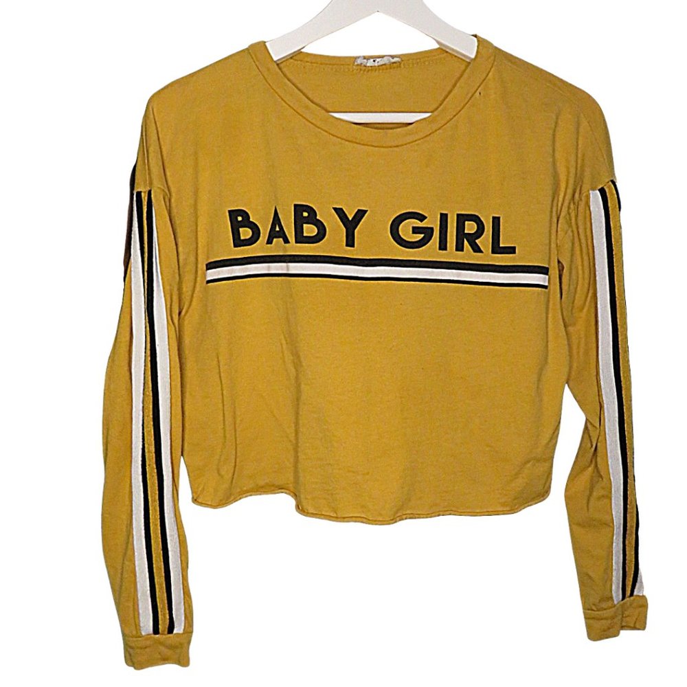 Vintage 90's Long Sleeve Crop Graphic Tee